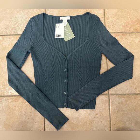H&M Ribbed Cardigan Sweater - Picture 3 of 4